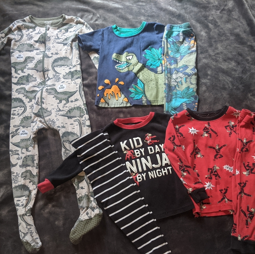 Boys Size 18-24m Pajamas (4 Sets)